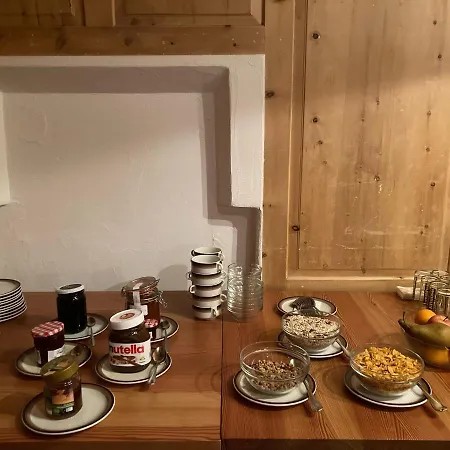 Bed & Breakfast Post Brail
